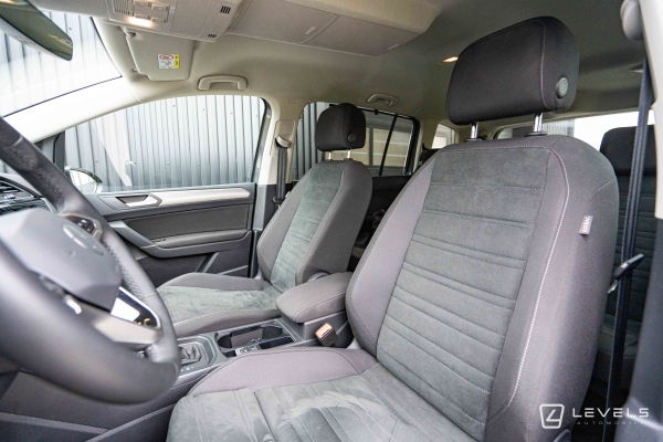  Volkswagen  TOURAN 1.5 TSI EVO 150 Ch Life Plus DSG7 7 Places