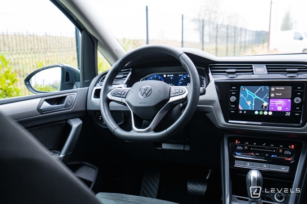  Volkswagen  TOURAN 1.5 TSI EVO 150 Ch Life Plus DSG7 7 Places