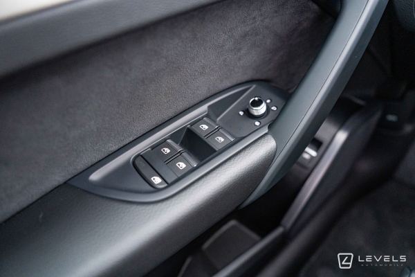 Audi Q5 50 TFSIe 299 CH QUATTRO S LINE S-TRONIC 