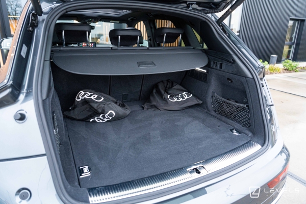 Audi Q5 50 TFSIe 299 CH QUATTRO S LINE S-TRONIC 