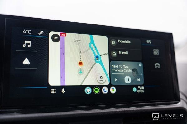 Utilitaire PEUGEOT Partner Standard 130 Ch 1.5 EAT8 - 19158 € HT