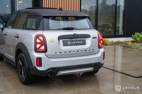 MINI COUNTRYMAN COOPER SE 125+95 Ch ALL4 Premium Plus BVA6