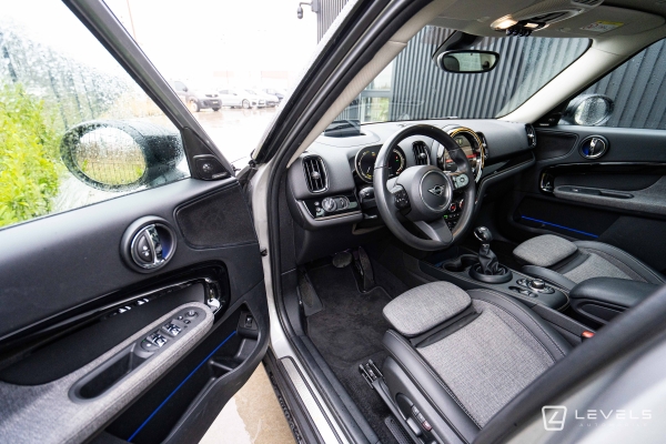 MINI COUNTRYMAN COOPER SE 125+95 Ch ALL4 Premium Plus BVA6