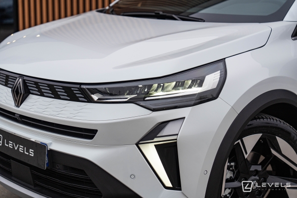 Renault Symbioz 1.6 E-TECH FULL HYBRID 145Ch ICONIC