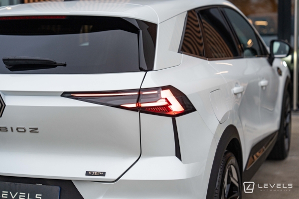 Renault Symbioz 1.6 E-TECH FULL HYBRID 145Ch ICONIC