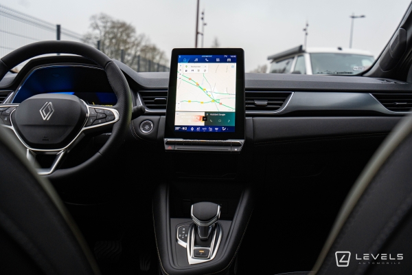 Renault Symbioz 1.6 E-TECH FULL HYBRID 145Ch ICONIC