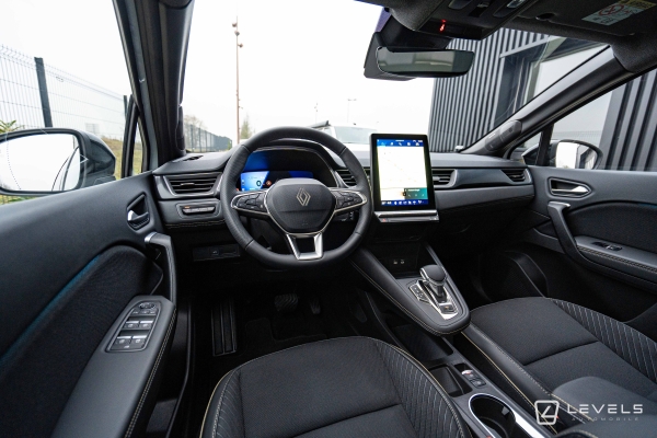 Renault Symbioz 1.6 E-TECH FULL HYBRID 145Ch ICONIC