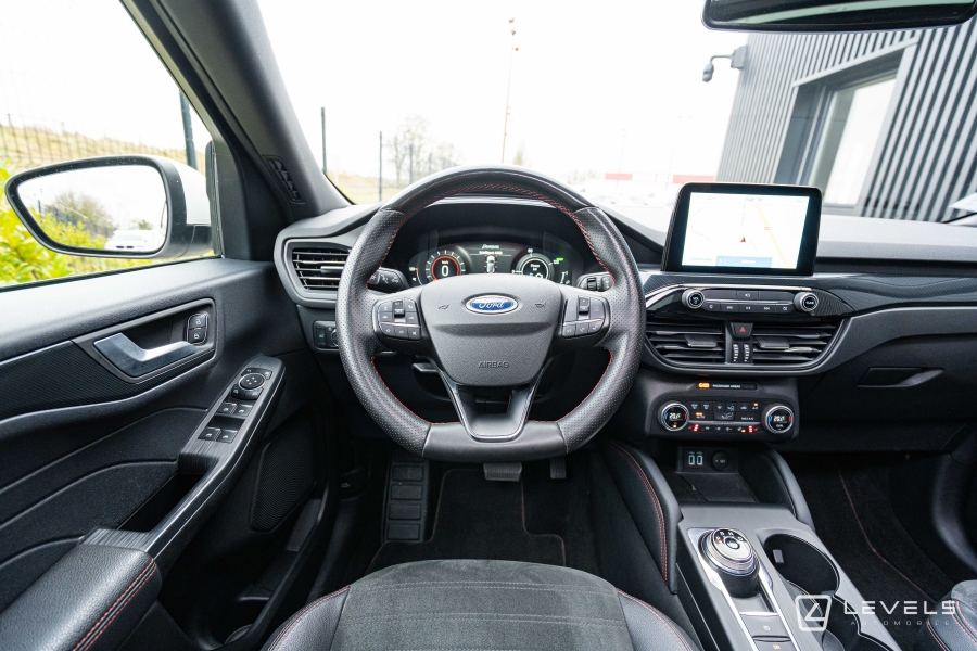 Ford Kuga ST-Line X 2.5 Duratec 190 ch FHEV