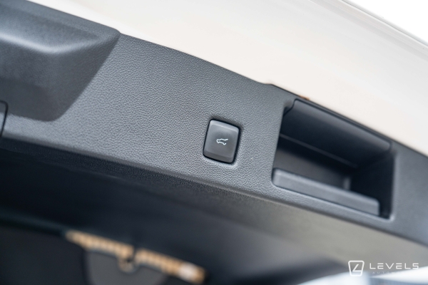 Ford Kuga ST-Line X 2.5 Duratec 190 ch FHEV