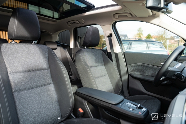 BMW X1 xDrive 30e Business Design DKG7