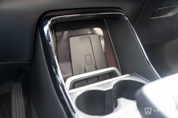 BMW X1 xDrive 30e Business Design DKG7