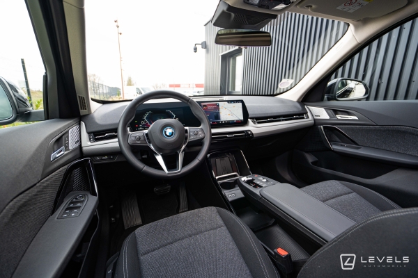 BMW X1 xDrive 30e Business Design DKG7