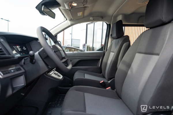 Utilitaire Citroen Jumpy XL 2.0 HDI 180 BVA Cabine approfondie 5 Places - 33158€ HT