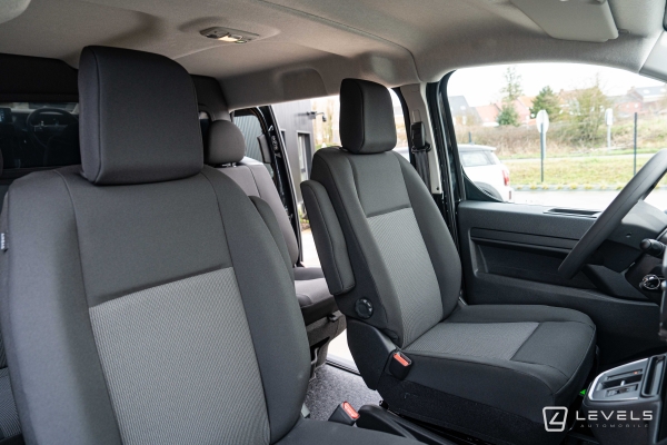 Utilitaire Citroen Jumpy XL 2.0 HDI 180 BVA Cabine approfondie 5 Places - 33158€ HT