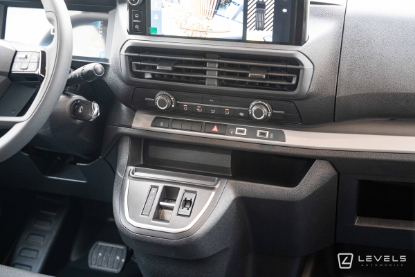 Utilitaire Citroen Jumpy XL 2.0 HDI 180 BVA Cabine approfondie 5 Places - 33158€ HT