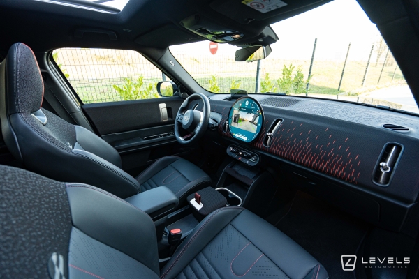 MINI COUNTRYMAN C 170 Ch Finition JCW BVA7