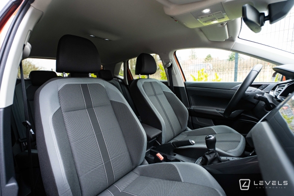  Volkswagen POLO 1.0 TSI 110 R-LINE