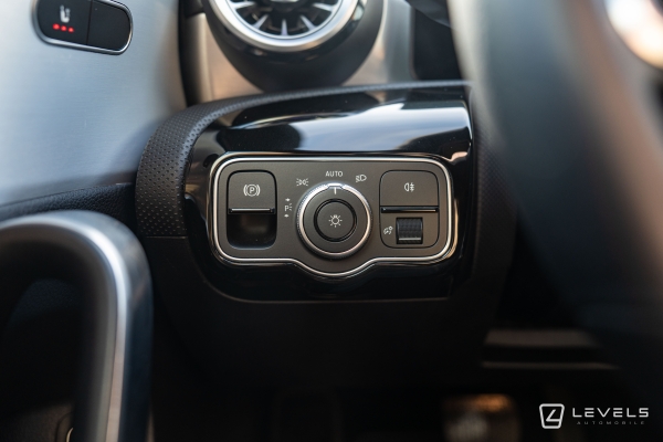 Mercedes Classe A 250e 160 + 102 Ch Progressive Line 8G-DCT