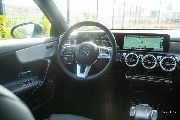 Mercedes Classe A 250e 160 + 102 Ch Progressive Line 8G-DCT