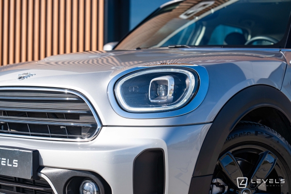 MINI COUNTRYMAN COOPER Essential 136 ch BVA7