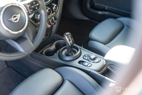 MINI COUNTRYMAN COOPER Essential 136 ch BVA7