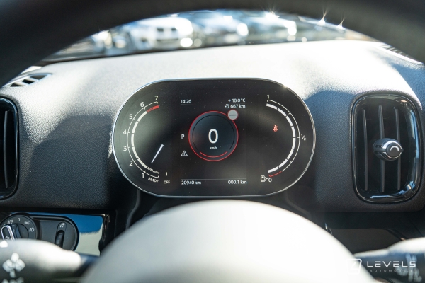 MINI COUNTRYMAN COOPER Essential 136 ch BVA7