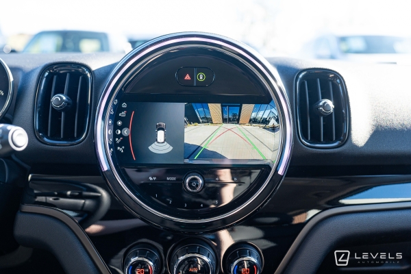 MINI COUNTRYMAN COOPER Essential 136 ch BVA7