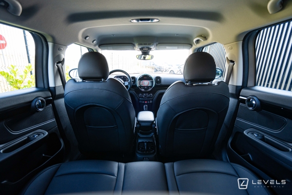 MINI COUNTRYMAN COOPER Essential 136 ch BVA7