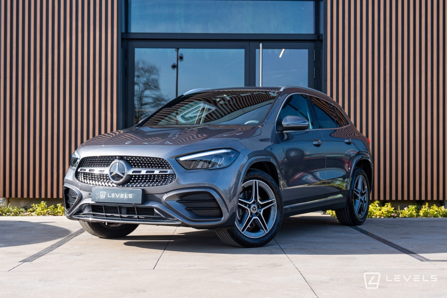GLA 250E AMG LINE 8G-DCT