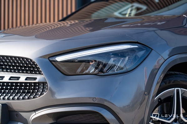 Mercedes GLA 250E AMG LINE 8G-DCT