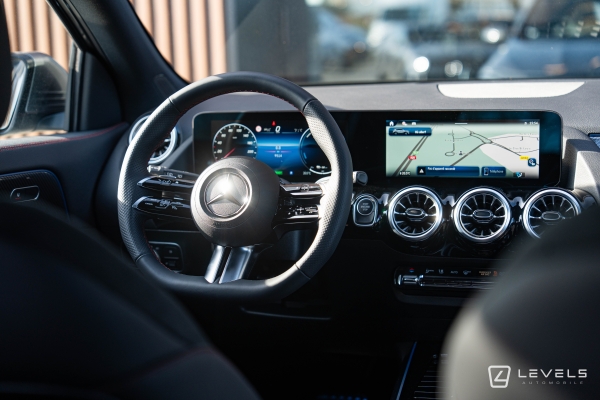 Mercedes GLA 250E AMG LINE 8G-DCT