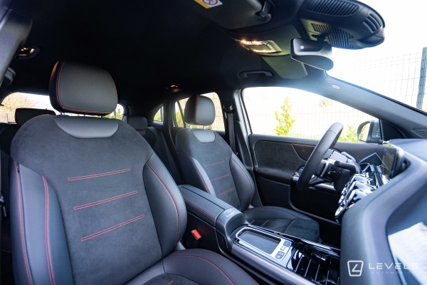 Mercedes GLA 250E AMG LINE 8G-DCT