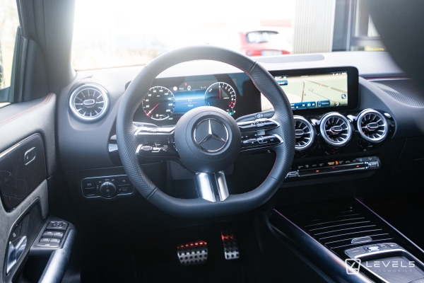 Mercedes GLA 250E AMG LINE 8G-DCT