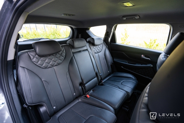 Hyundai SANTA FE 1.6 T-GDI 265 CH PHEV HTRAC BUSINESS 7 Places