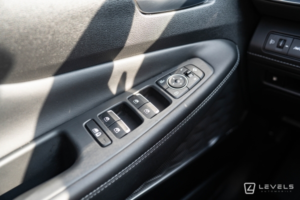 Hyundai SANTA FE 1.6 T-GDI 265 CH PHEV HTRAC BUSINESS 7 Places