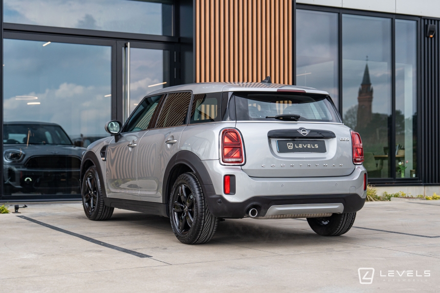 MINI COUNTRYMAN COOPER Essential 136 ch BVA7