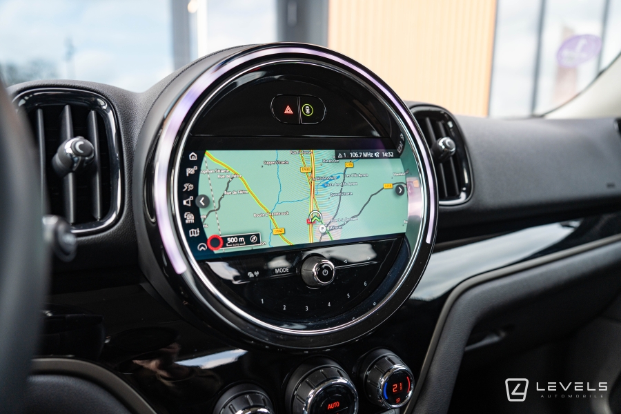 MINI COUNTRYMAN COOPER Essential 136 ch BVA7