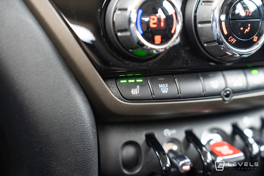 MINI COUNTRYMAN COOPER Essential 136 ch BVA7