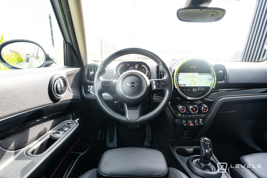 MINI COUNTRYMAN COOPER Essential 136 ch BVA7