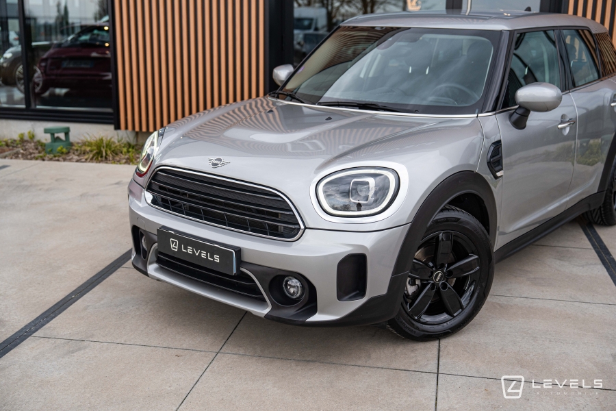 MINI COUNTRYMAN COOPER Essential 136 ch BVA7
