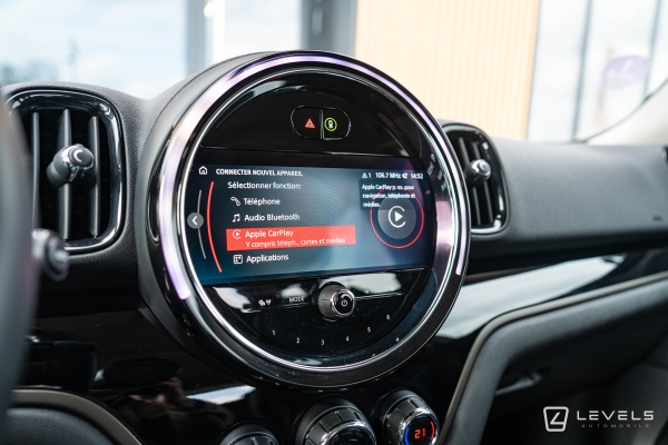 MINI COUNTRYMAN COOPER Essential 136 ch BVA7