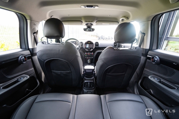 MINI COUNTRYMAN COOPER Essential 136 ch BVA7