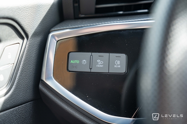 Audi Q3 45 TFSIe 245 ch S-Line S-TRONIC 6