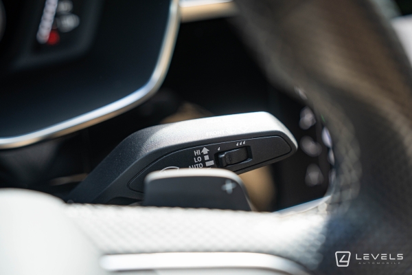 Audi Q3 45 TFSIe 245 ch S-Line S-TRONIC 6