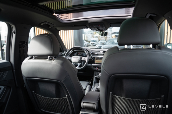 Audi Q3 45 TFSIe 245 ch S-Line S-TRONIC 6