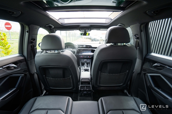 Audi Q3 45 TFSIe 245 ch S-Line S-TRONIC 6