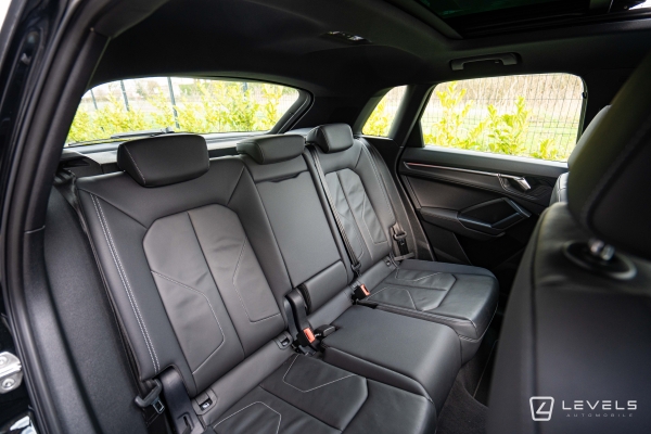 Audi Q3 45 TFSIe 245 ch S-Line S-TRONIC 6