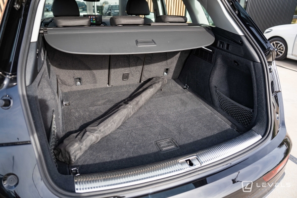 Audi Q5 2.0 TDI 204 Ch Hybride Quattro Design S Tronic 7