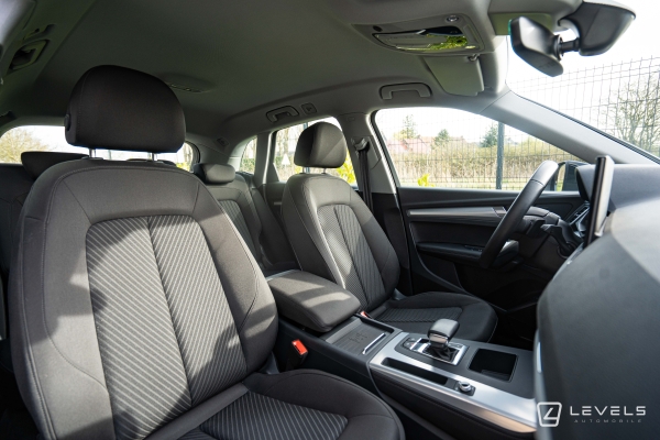 Audi Q5 2.0 TDI 204 Ch Hybride Quattro Design S Tronic 7