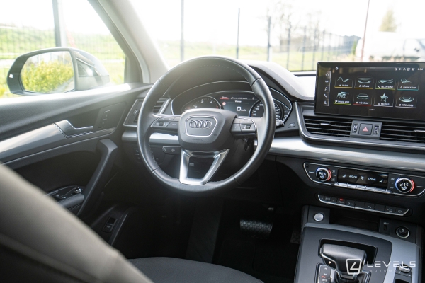 Audi Q5 2.0 TDI 204 Ch Hybride Quattro Design S Tronic 7